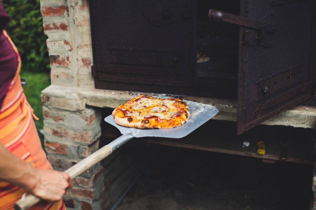 Prosciutto & Arugula Pizza